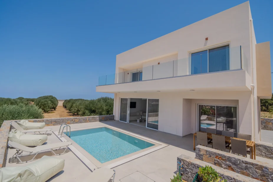 Selene Villa: A three-bedroom private villa with pool, sea and mountain views, accommodating up to six guests near Heraklion.