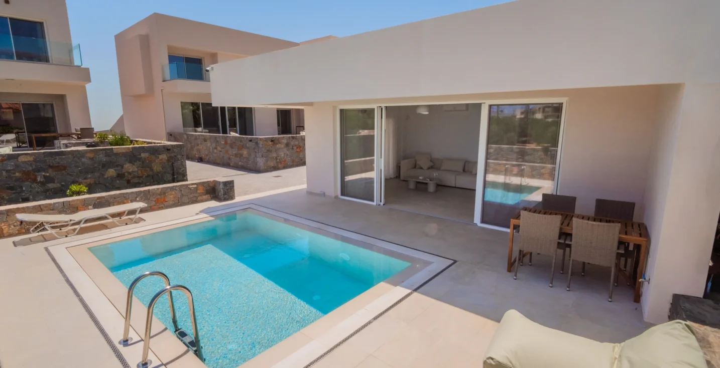 Nefeli Villa: A 1-bedroom villa great for couples