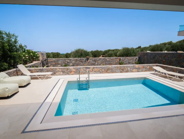 Villa Nefeli private swimming pool